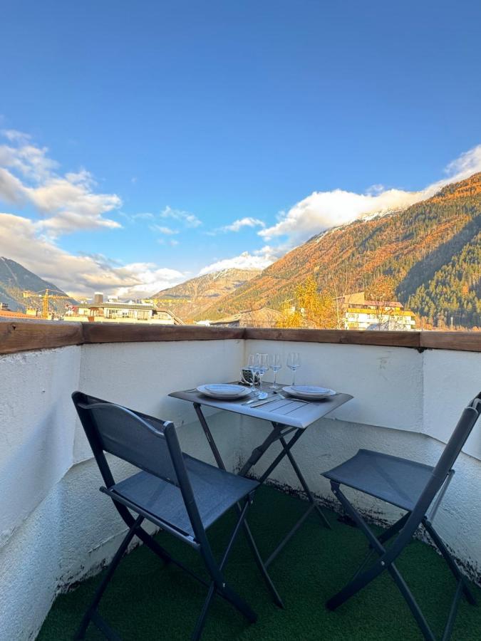 Cocon Au Coeur De Chamonix Avec Parking Gratuit Exterior foto